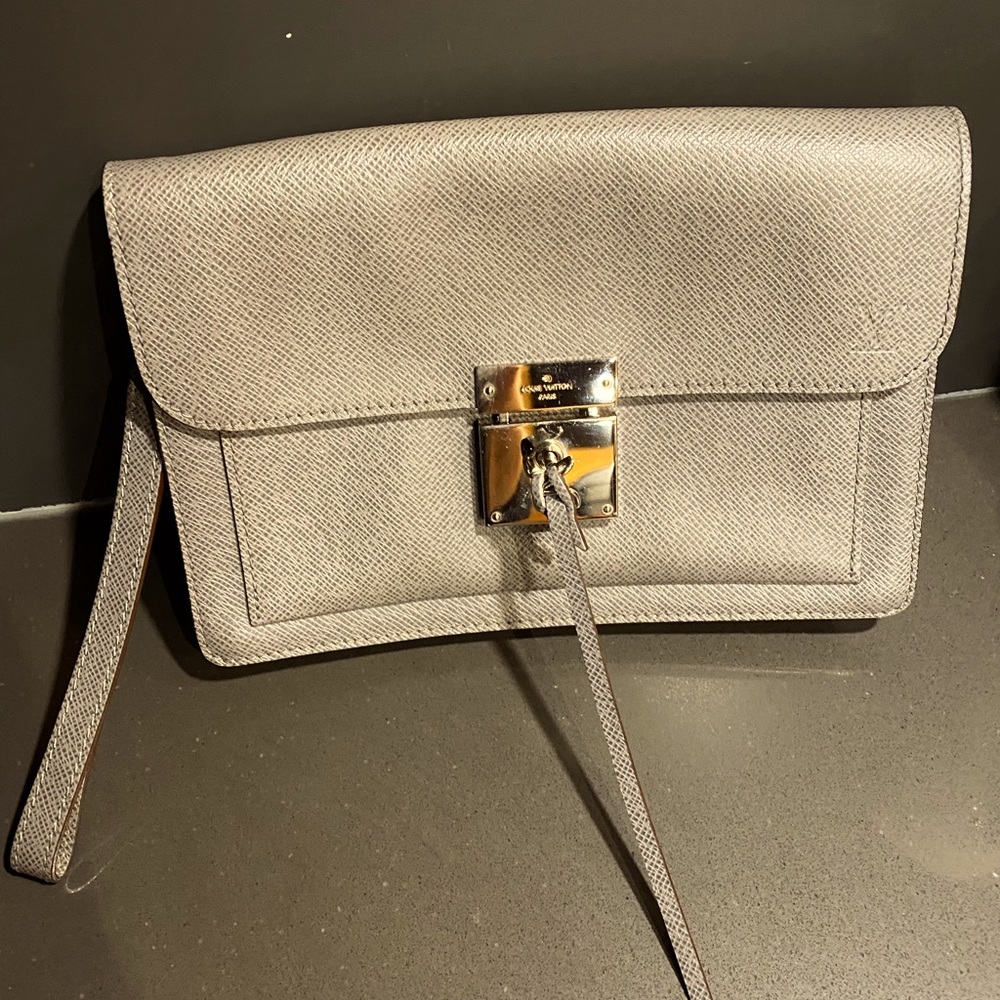 Louis Vuitton hand bag